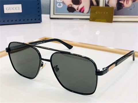 gucci sunglass-116